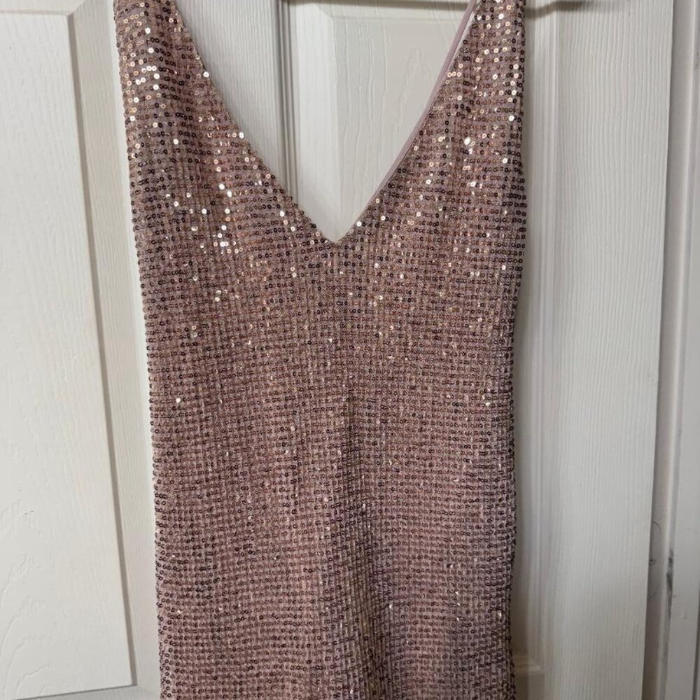 Express sequin size M top